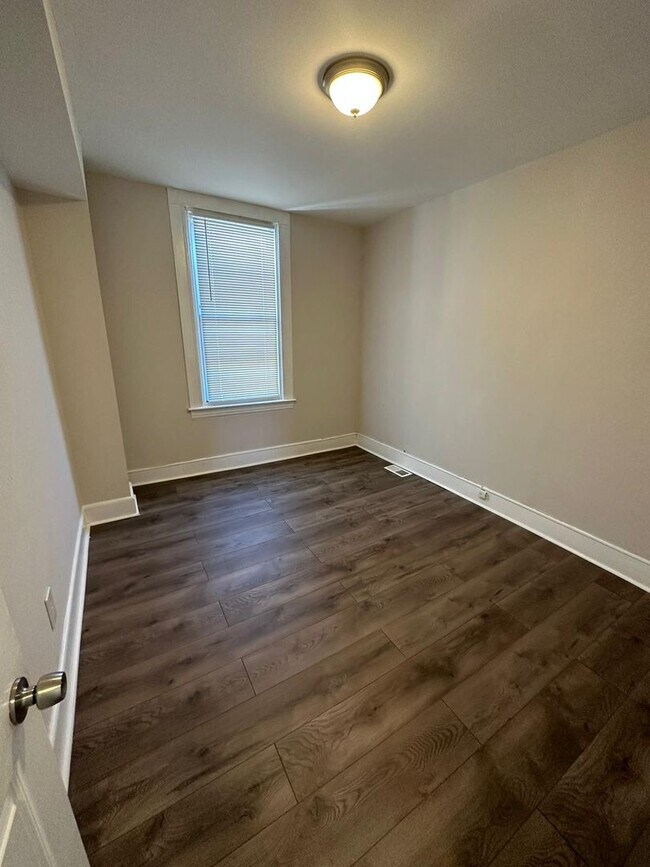 Building Photo - 4801 Cordelia Ave