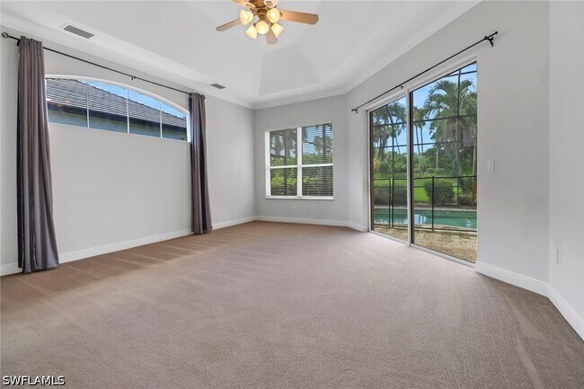 Building Photo - 11128 Sierra Palm Ct