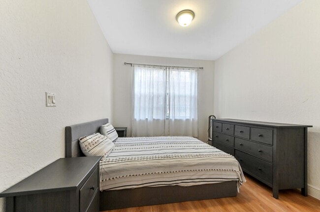 Building Photo - 1803 N Flagler Dr