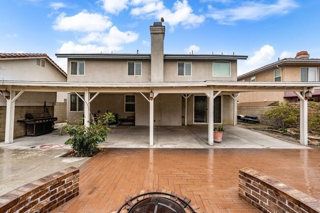 Building Photo - 14964 Pepperdine Dr