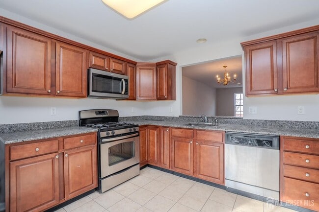 Building Photo - 5 Rafting Way