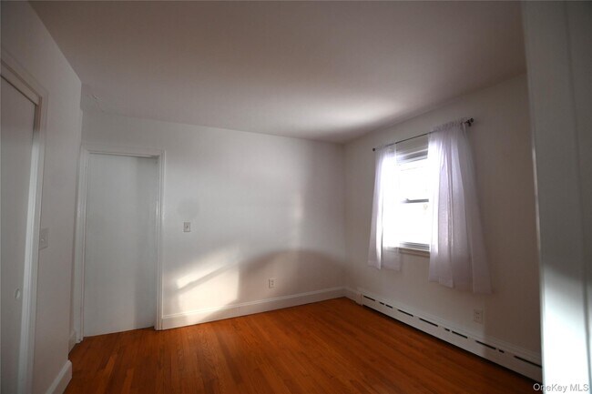 Building Photo - 86 Mill House Rd