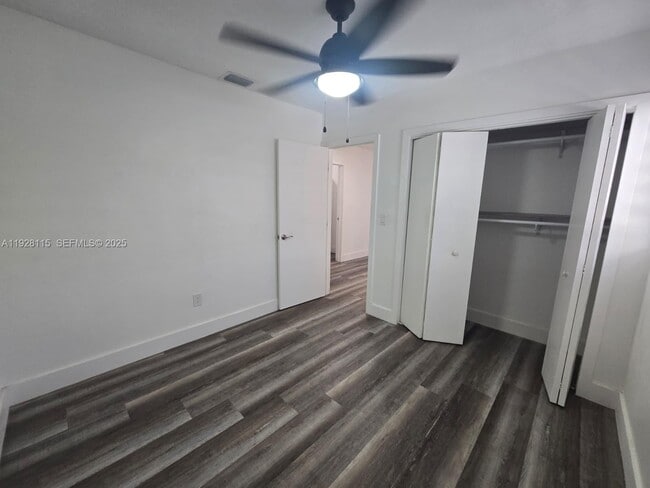 Building Photo - 635 W 31st St