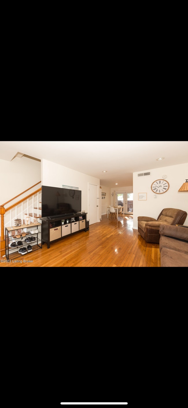 Building Photo - 1926 Goldsmith Ln