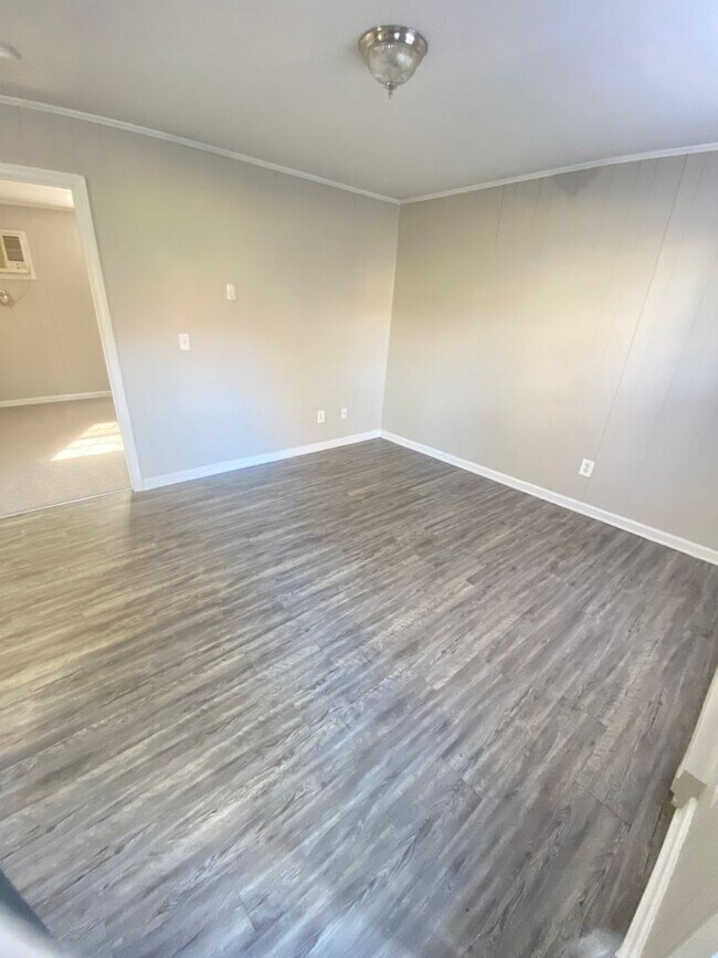 Building Photo - May Savings Are Here! Application Fee WAIVED ALL month!