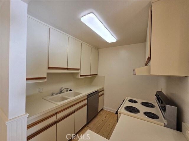 Building Photo - 3604 W Estates Ln