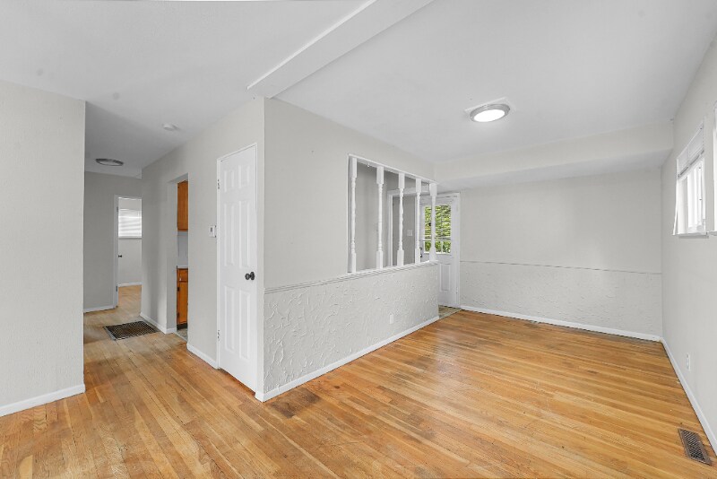 Building Photo - 10617 Glen Garry Rd