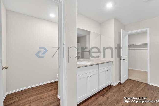 Building Photo - 2885 Wolfcreek