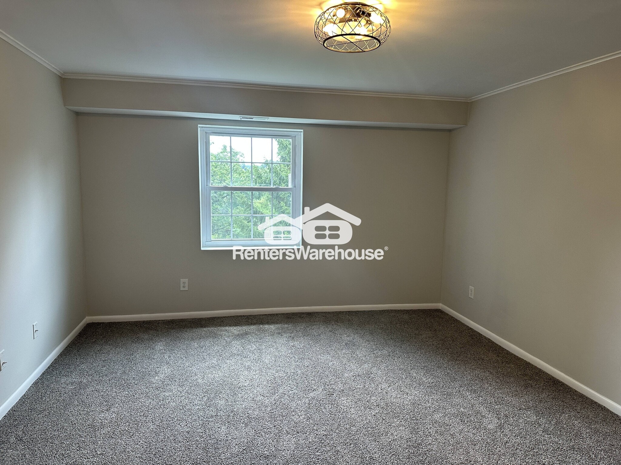 Building Photo - 119 Castletown Rd