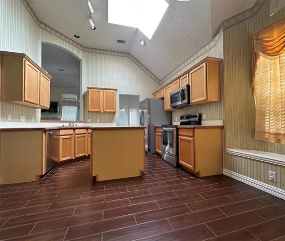Building Photo - 3904 Ridge Gate Dr