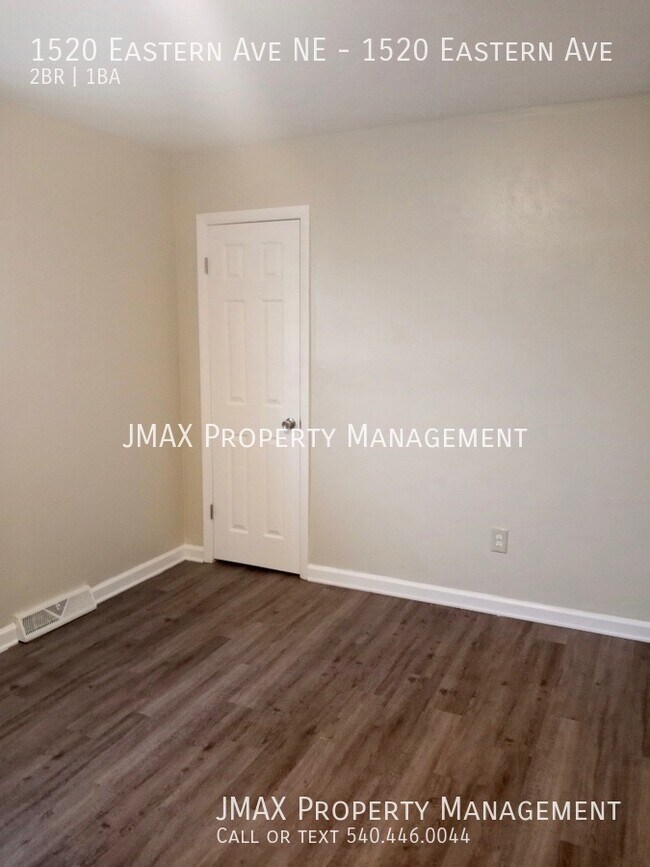 Building Photo - 1520 Eastern Ave NE