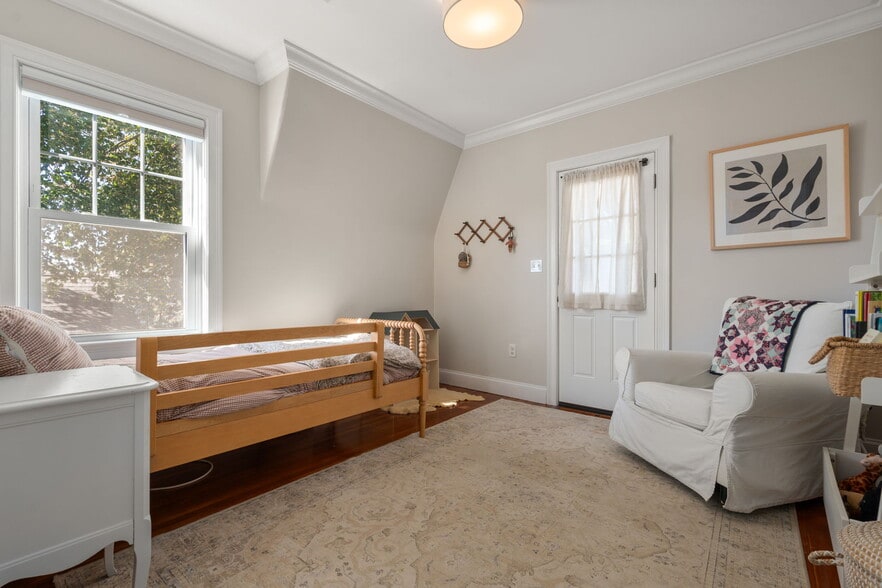 Building Photo - 22 S Walter St