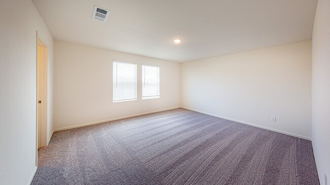 Building Photo - 507 Halifax Ct