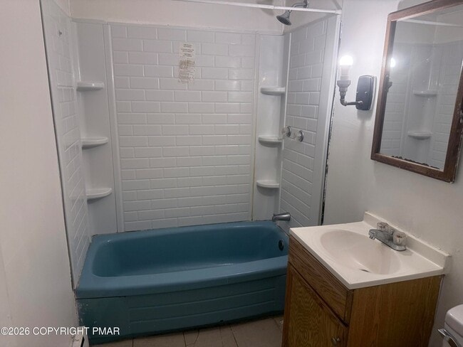Building Photo - 5179 Arrowhead Ln