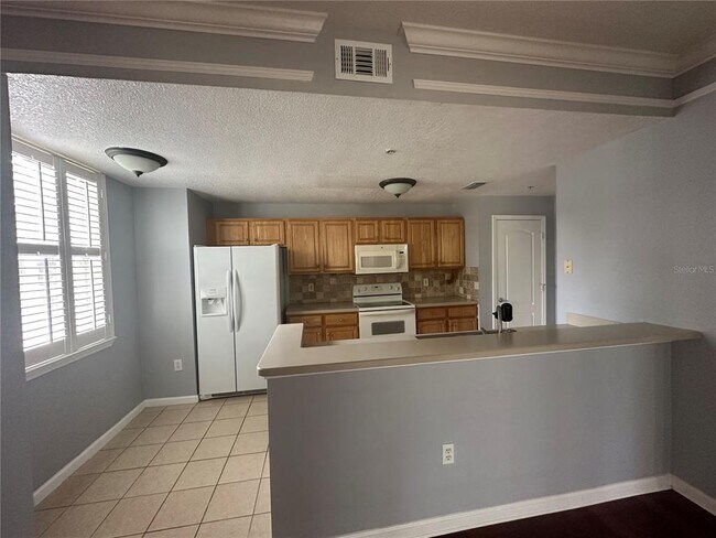 Building Photo - 12012 Villanova Dr