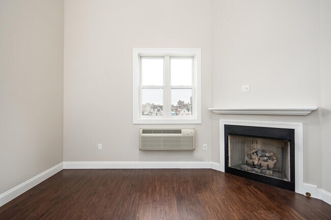 Building Photo - 6111 Fillmore Pl