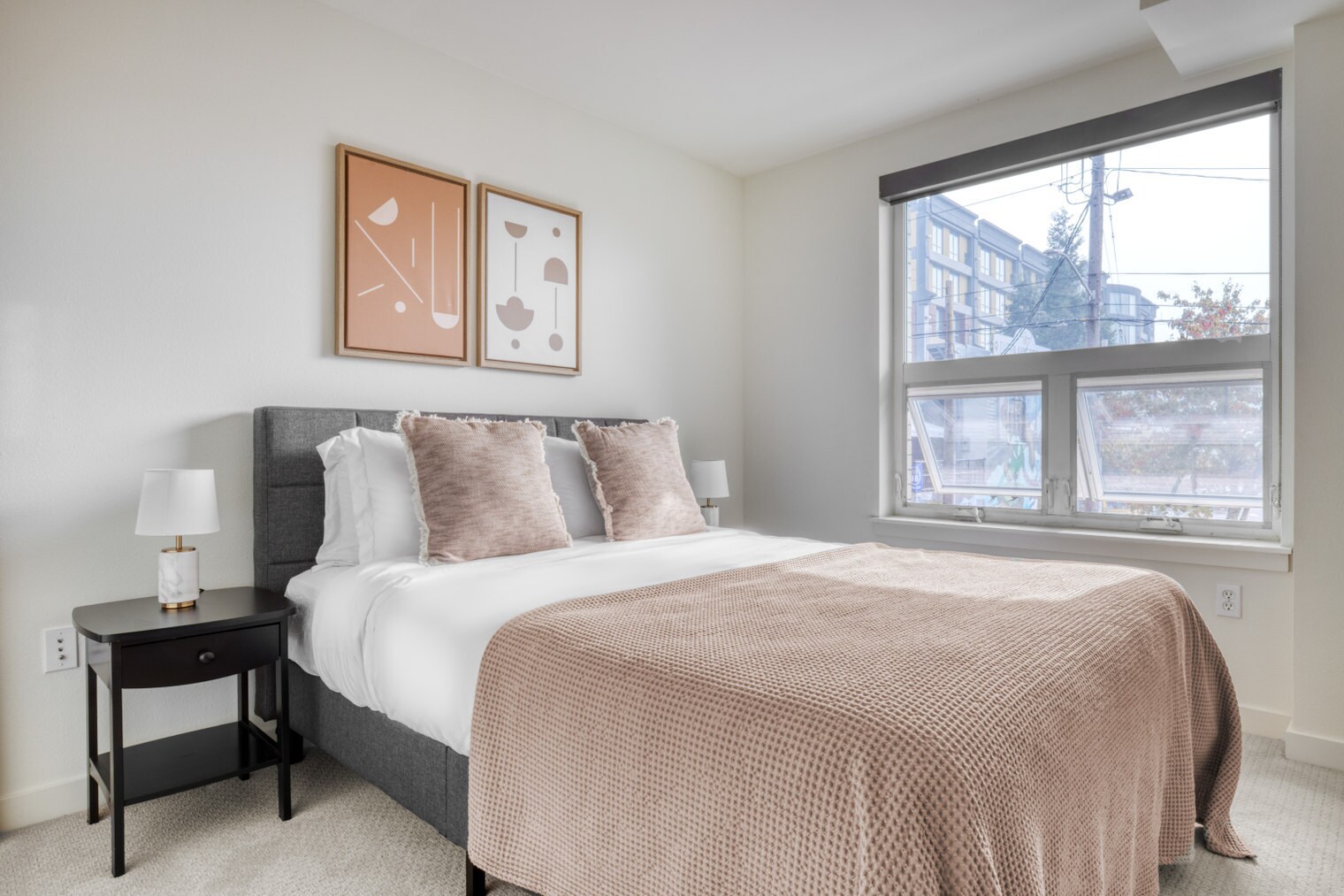 Building Photo - 330 3rd Ave W