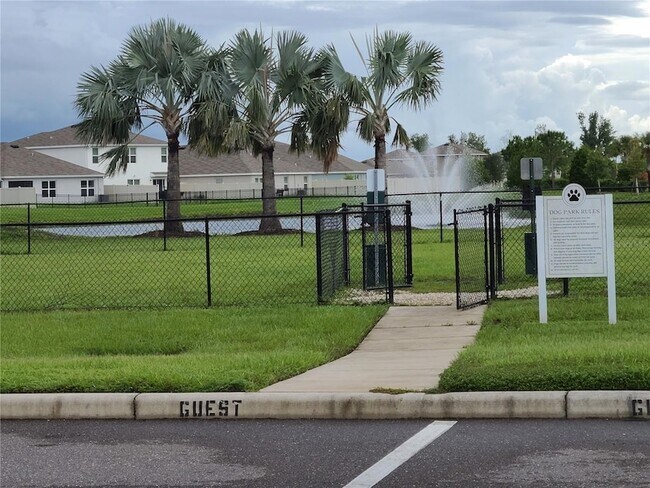 Building Photo - 10209 Kalamazoo Pl