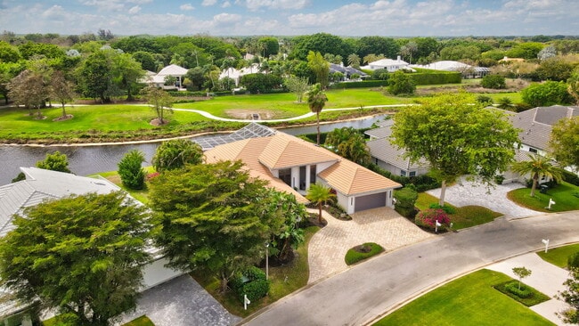 Building Photo - 11180 Isle Brook Ct