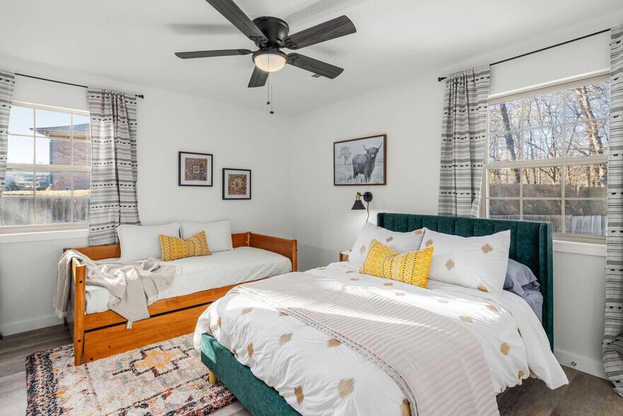 Building Photo - 1 Iris Way