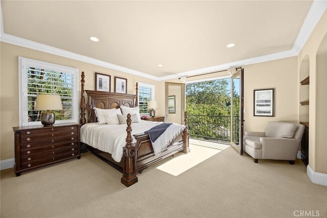 Building Photo - 19668 Three Oaks Ln