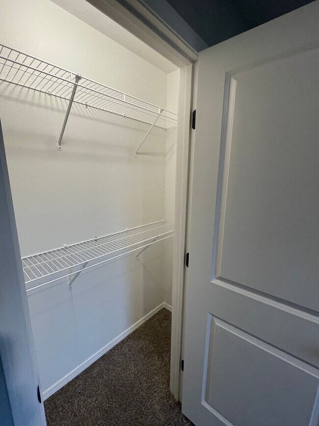 Building Photo - New Build ! Everything new for a great price!