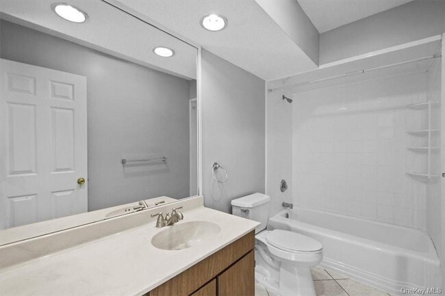 Building Photo - 49 A Heritage Hills