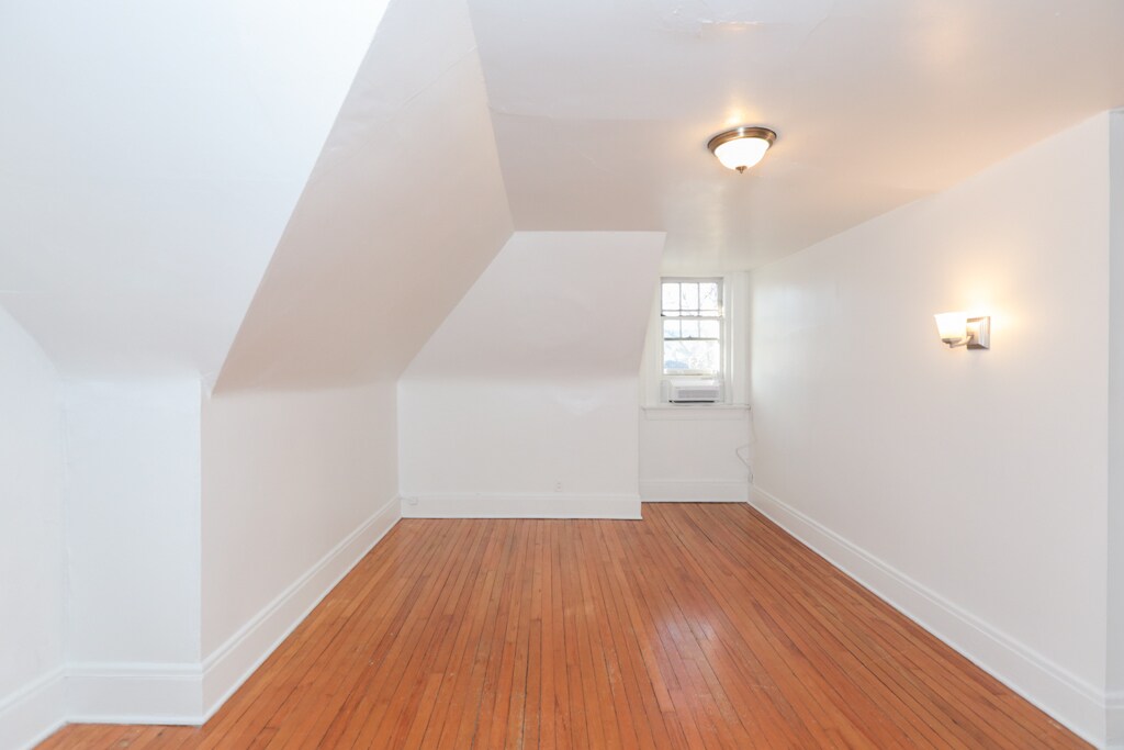 Building Photo - 1134 Westover Ave