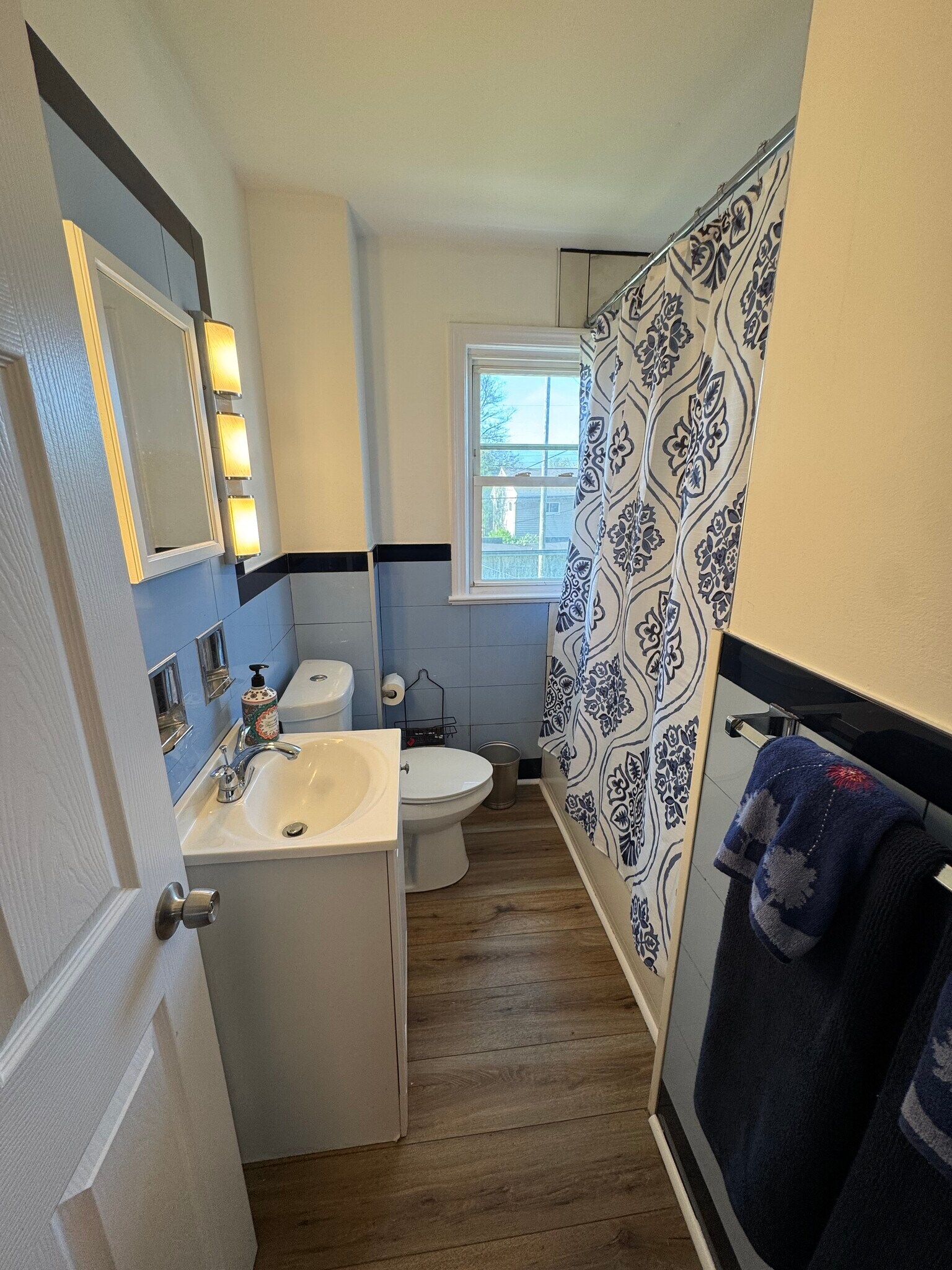 Building Photo - 124 Spangler Rd NE