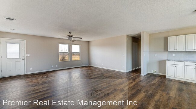 Building Photo - 3 br, 2 bath House - 92 SW 331st Rd