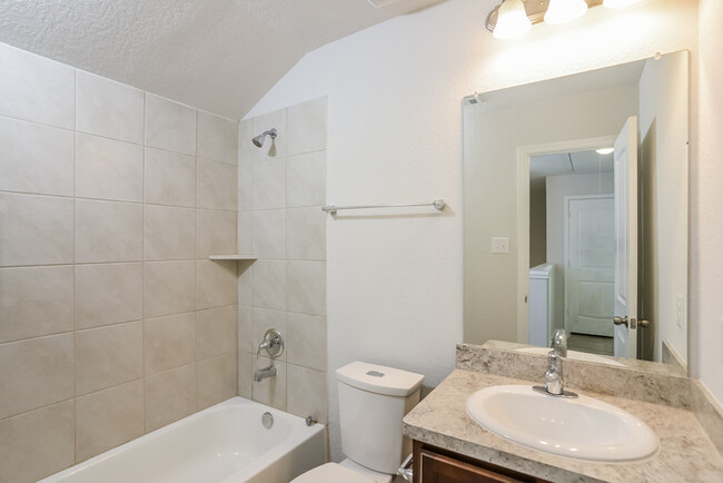 Building Photo - Somerset Trails - 3743 Somers Crest, San A...