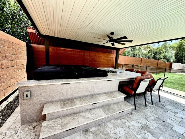 Building Photo - 4708 E Thunderhill Pl