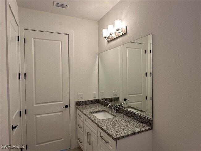 Building Photo - 4155 NW 38th St