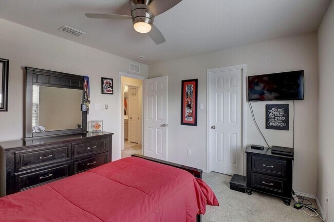 Building Photo - 3105 Walker Creek Dr