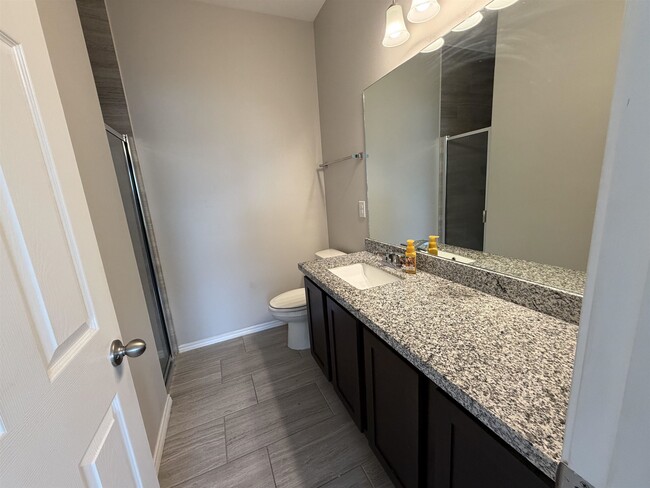 Building Photo - 1607 Decano Ln