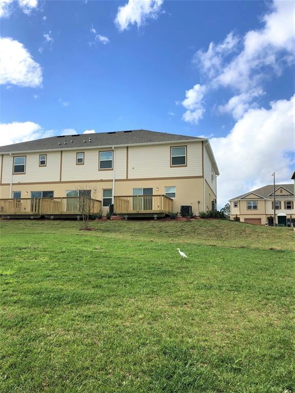 Building Photo - 3847 Exeter Ln