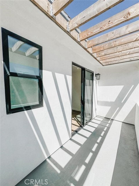 Building Photo - 18113 Marilla St