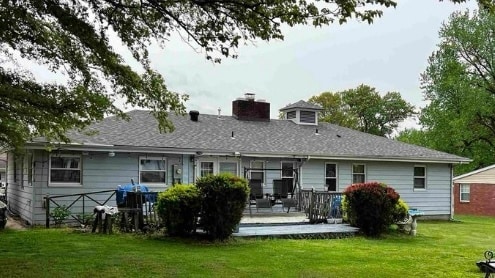 Primary Photo - 5 Evergreen Dr