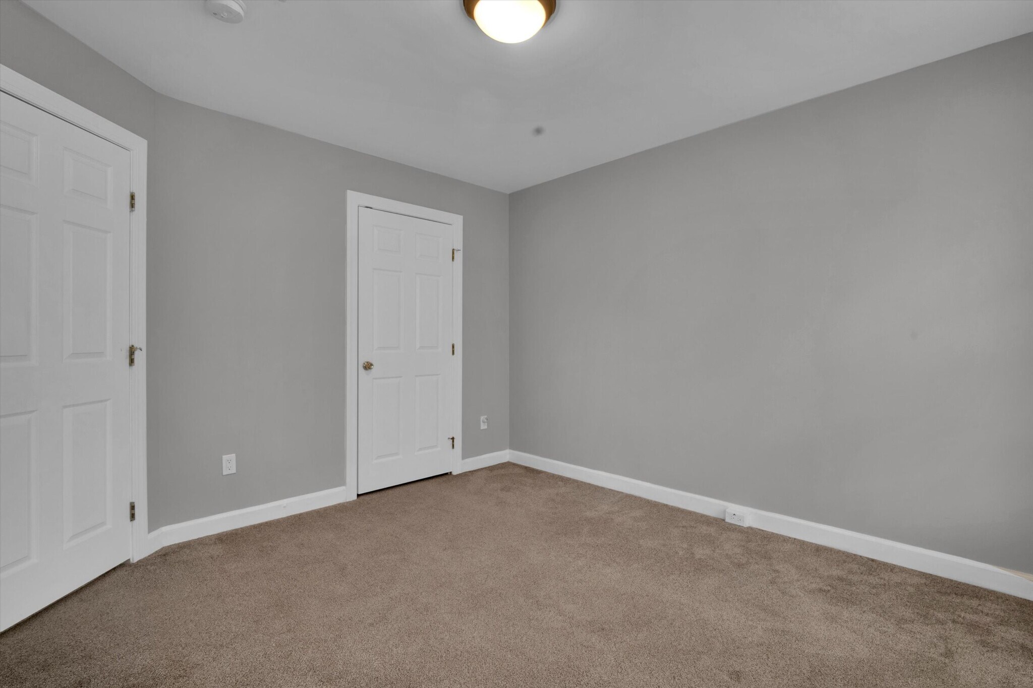 Building Photo - 7974 Vigne Ct