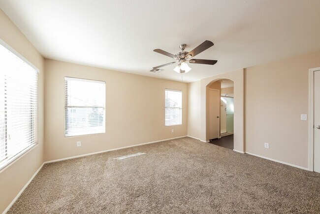 Building Photo - 12623 W Windsor Blvd