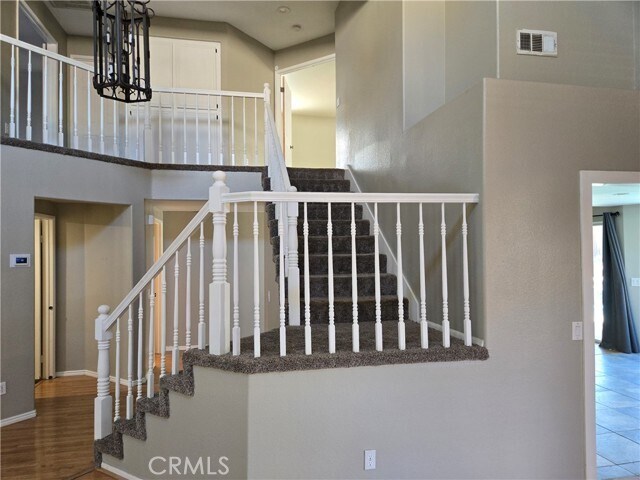 Building Photo - 15721 Lakeridge Rd