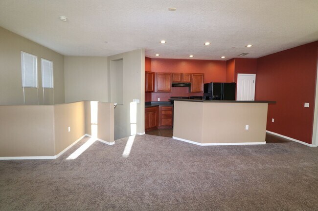 Building Photo - 601 Menaul Blvd NE