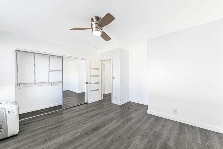 Building Photo - 5005 August St