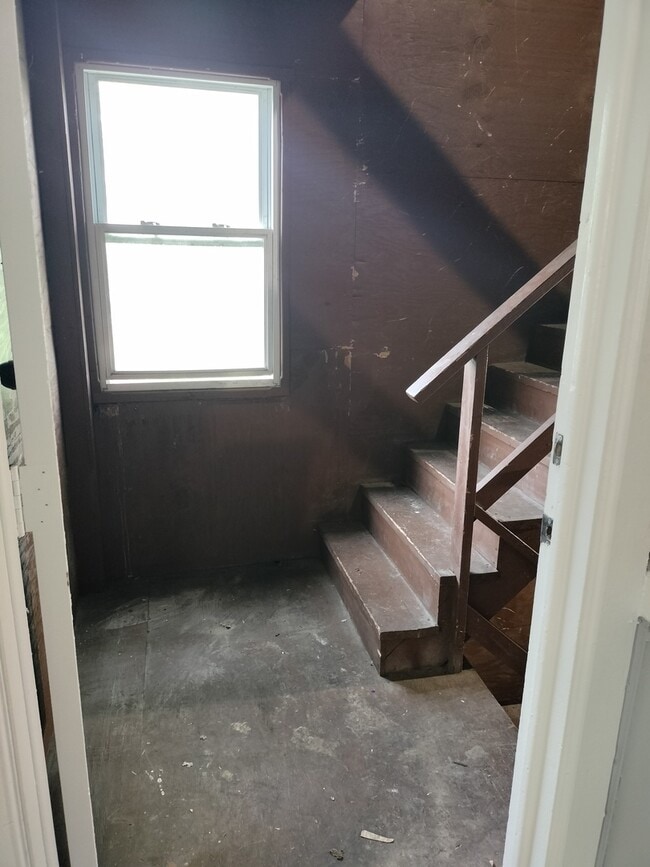 Building Photo - 8320 S Muskegon Ave