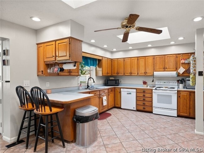 Building Photo - 917 Brentwood Ct