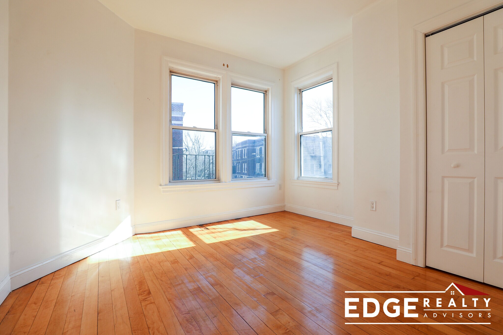 Building Photo - 1516 Commonwealth Ave