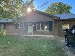 Building Photo - 108 Estonia Dr