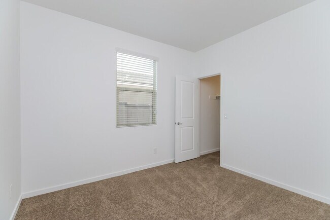 Building Photo - 7004 E Aerie Way