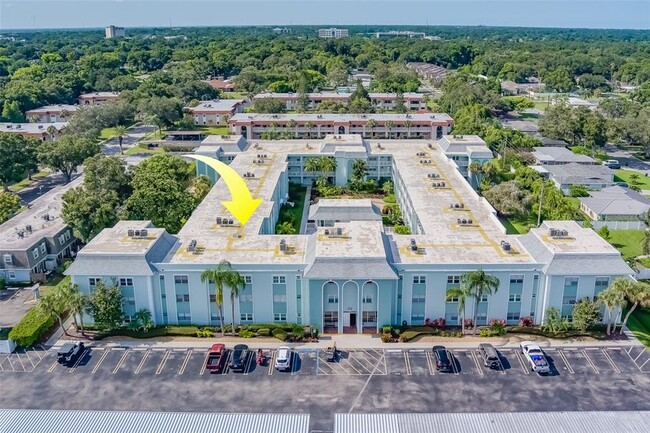 Primary Photo - 1706 Belleair Forest Dr