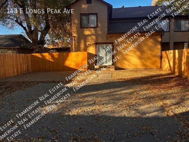 Building Photo - 143 E Longs Peak Ave